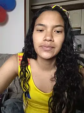 Snapshot of Julieta_Parker chatting on June 30, 2026, 1:50 am Julieta Parker online show from June 30, 2026, 1:50 am