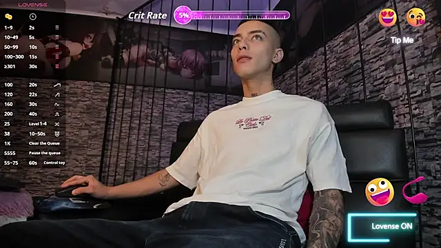 Snapshot of Dereck_Boy_ chatting on July 1, 2026, 3:08 am Dereck Boy online show from July 1, 2026, 3:08 am