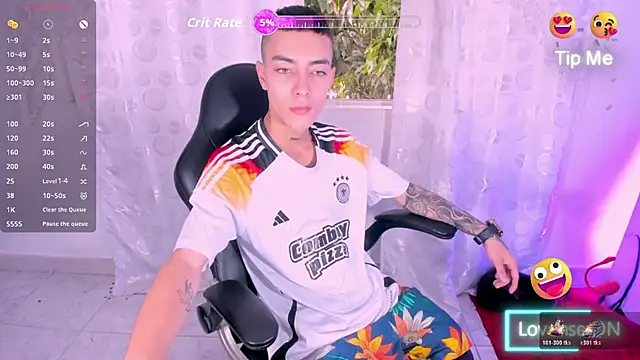 Snapshot of Dereck_Boy_ chatting on July 23, 2026, 7:56 pm Dereck Boy online show from July 23, 2026, 7:56 pm