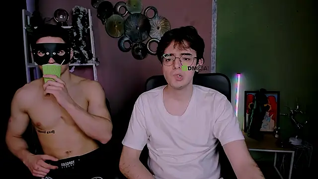 Snapshot of martin_neil chatting on February 26, 2026, 10:25 am martin neil online show from February 26, 2026, 10:25 am