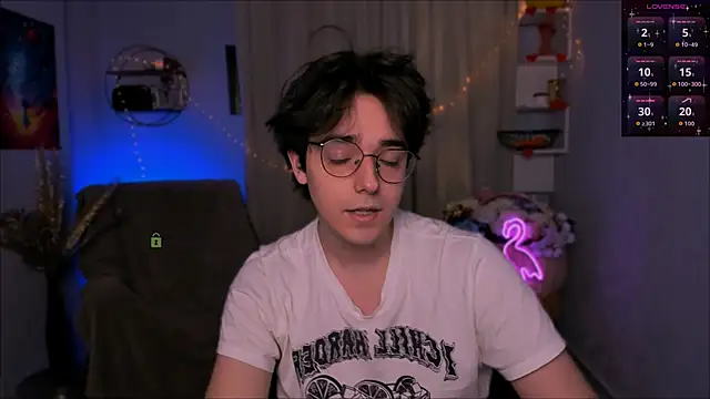 Snapshot of martin_neil chatting on March 7, 2026, 8:17 pm martin neil online show from March 7, 2026, 8:17 pm