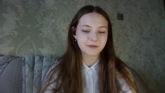 YuniNeko online show from February 17, 2026, 1:18 pm