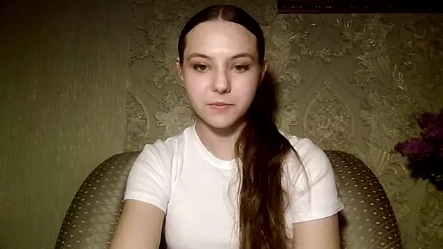 YuniNeko online show from April 30, 2026, 8:57 pm