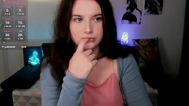 chloe dashh online show from February 6, 2026, 8:23 pm