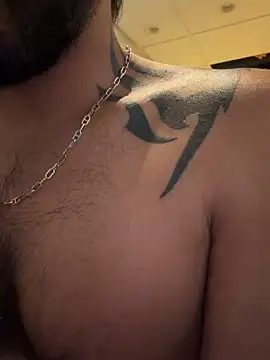 DaggerTie online show from March 25, 2026, 2:01 pm