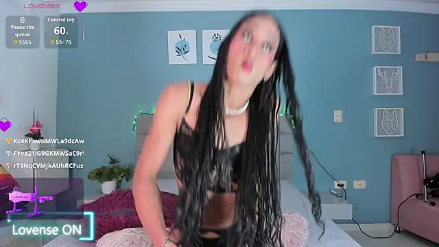 Valentina Rujano online show from April 25, 2026, 2:36 am