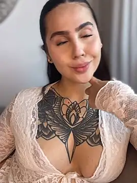 Snapshot of Im_Anto chatting on July 10, 2026, 8:44 pm Im Anto online show from July 10, 2026, 8:44 pm