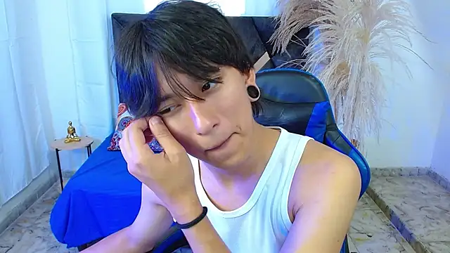 nikoo 18 online show from March 5, 2026, 1:51 pm