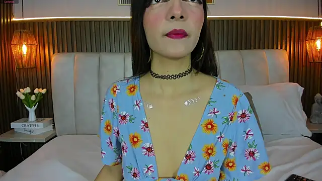 LisaLain online show from April 25, 2026, 11:57 am
