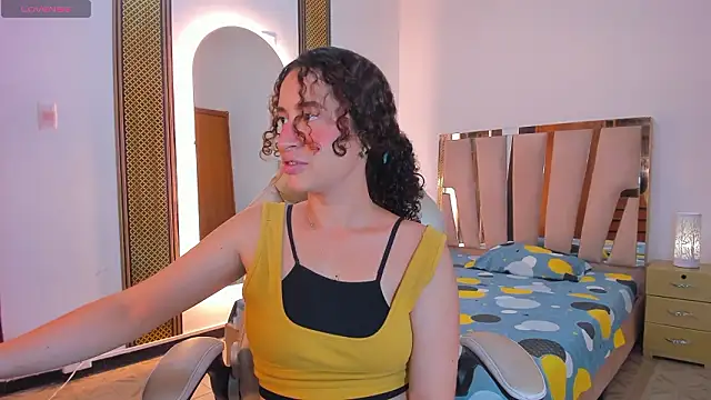 NoaMalak7 online show from March 5, 2026, 8:16 pm