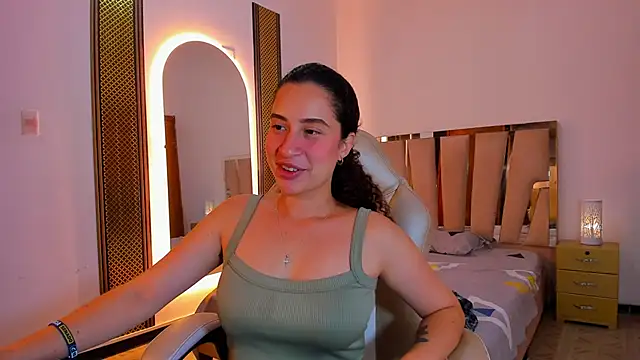 NoaMalak7 online show from March 10, 2026, 1:38 pm