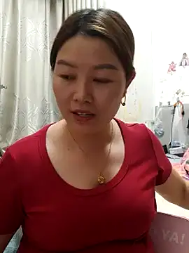 Jennie dogy online show from May 6, 2026, 3:28 pm