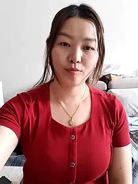 Jennie dogy online show from May 7, 2026, 5:13 am