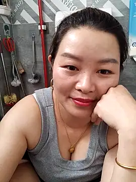 Jennie dogy online show from May 18, 2026, 1:13 am
