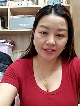 Jennie dogy online show from May 22, 2026, 1:06 pm