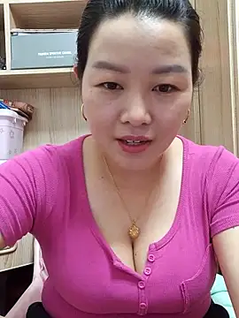 Jennie dogy online show from May 24, 2026, 1:32 am