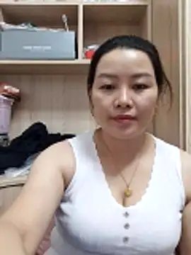Jennie dogy online show from June 10, 2026, 2:12 am