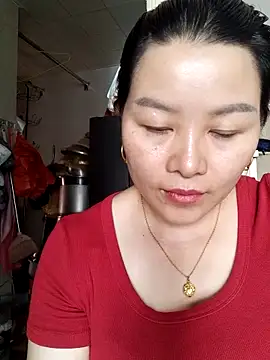 Jennie dogy online show from June 11, 2026, 2:53 am