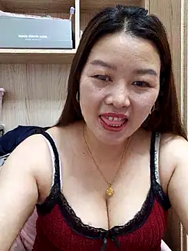 Jennie dogy online show from June 15, 2026, 4:25 am