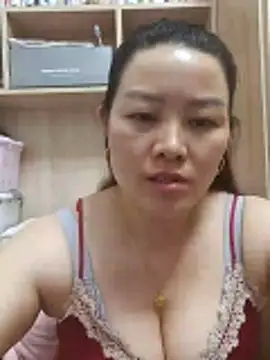 Jennie dogy online show from June 16, 2026, 1:14 pm