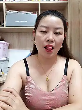 Jennie dogy online show from June 22, 2026, 1:51 am
