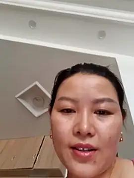Jennie dogy online show from July 18, 2026, 1:32 am