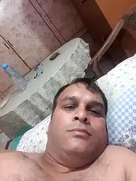 Snapshot of indiandesivillegeboy chatting on May 31, 2026, 6:09 pm indiandesivillegeboy online show from May 31, 2026, 6:09 pm