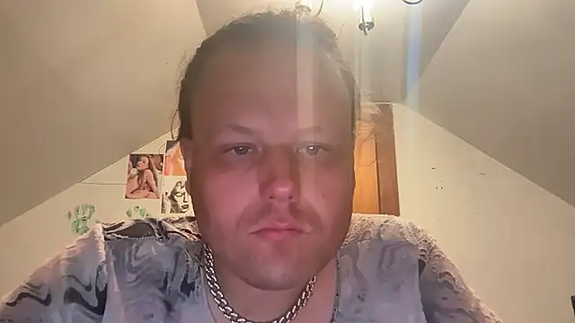 RaeganV online show from March 14, 2026, 12:28 am