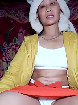 witch-xx online show from February 25, 2026, 6:06 pm