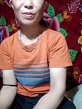 Snapshot of witch-xx chatting on May 17, 2026, 6:22 am witch-xx online show from May 17, 2026, 6:22 am