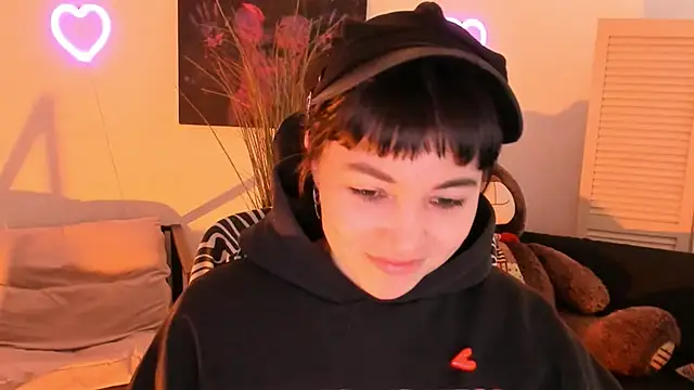 NeoGeisha online show from February 17, 2026, 10:23 am