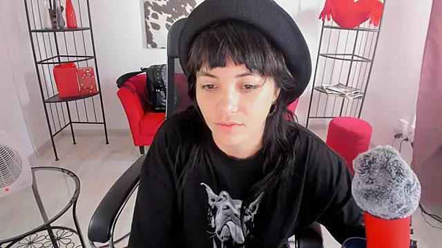 Snapshot of NeoGeisha chatting on July 16, 2026, 3:45 am NeoGeisha online show from July 16, 2026, 3:45 am