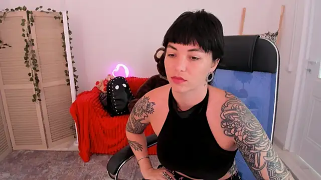 Snapshot of NeoGeisha chatting on August 7, 2026, 4:14 am NeoGeisha online show from August 7, 2026, 4:14 am