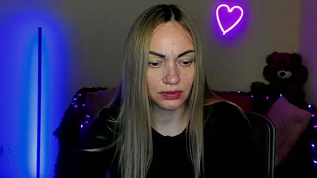 BlondMikey22 online show from April 19, 2026, 5:23 pm
