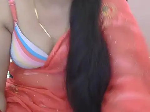 Cute Sheetal online show from April 30, 2026, 11:49 am