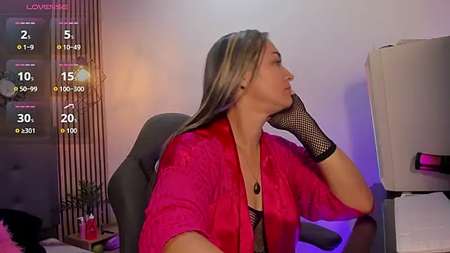 mariiajose cruz online show from March 12, 2026, 11:49 am