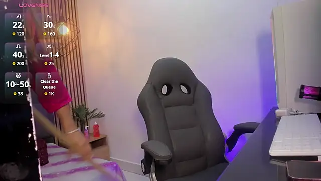 mariiajose cruz online show from March 17, 2026, 11:35 am