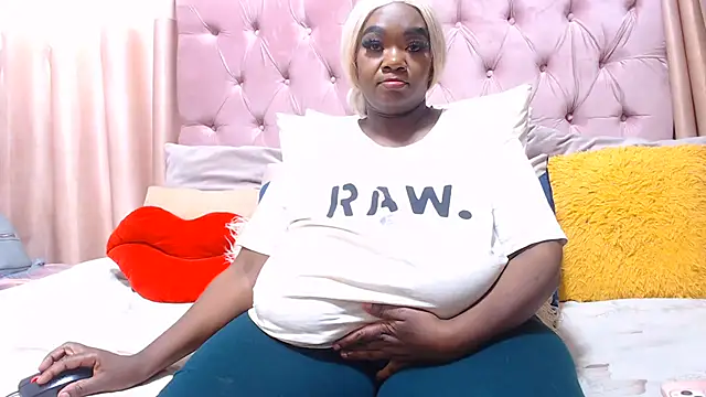 MissConniexxx online show from August 1, 2026, 1:43 pm