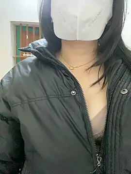 Snapshot of Irene_007 chatting on February 8, 2026, 7:12 am Irene 007 online show from February 8, 2026, 7:12 am