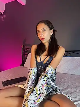 Snapshot of BonniePink_ chatting on March 9, 2026, 12:42 pm BonniePink online show from March 9, 2026, 12:42 pm