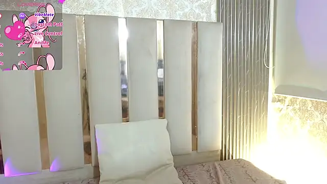 Snapshot of Sashaa_tay chatting on March 23, 2026, 3:54 am Sashaa tay online show from March 23, 2026, 3:54 am