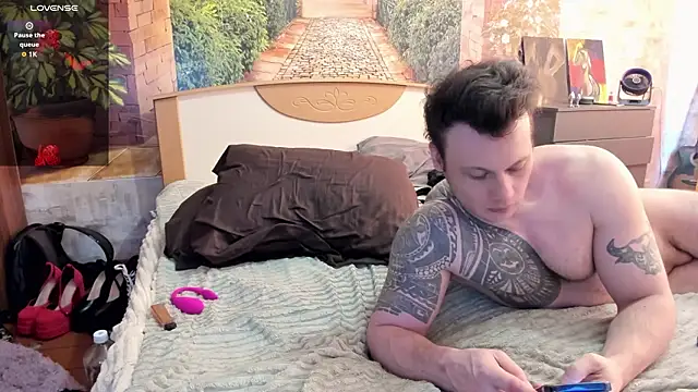 Snapshot of _littleangie_ chatting on March 6, 2026, 2:19 am littleangie online show from March 6, 2026, 2:19 am