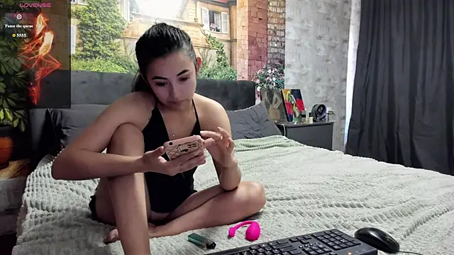 Snapshot of _littleangie_ chatting on June 26, 2026, 4:50 am littleangie online show from June 26, 2026, 4:50 am