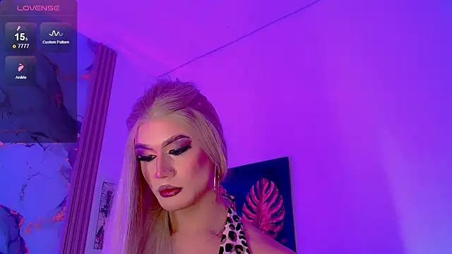 Snapshot of Aranza_Dollts chatting on June 7, 2026, 11:08 pm Aranza Dollts online show from June 7, 2026, 11:08 pm