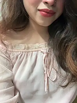 riya sharma11 online show from April 24, 2026, 5:48 pm