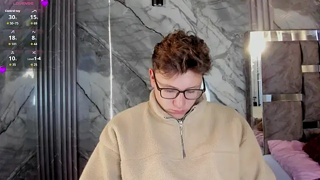 Manson and Zoe online show from July 13, 2026, 11:46 am