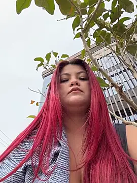Lia-Moon77 online show from April 25, 2026, 3:09 pm