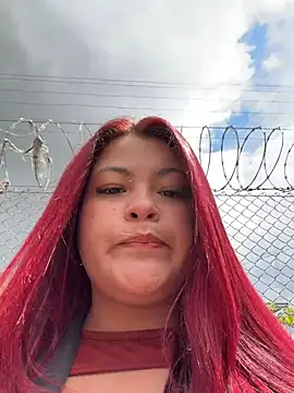 Lia-Moon77 online show from June 6, 2026, 3:28 pm
