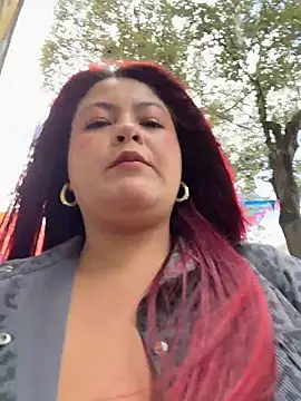 Lia-Moon77 online show from July 24, 2026, 5:11 pm