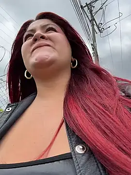 Lia-Moon77 online show from July 25, 2026, 5:21 pm